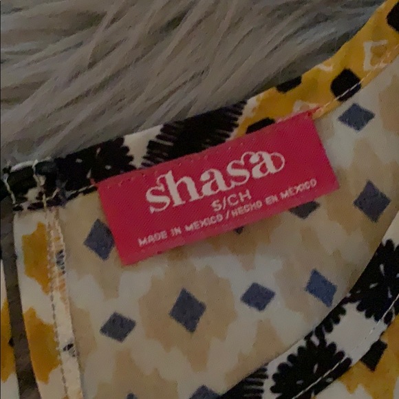 Spring dress - Picture 3 of 3